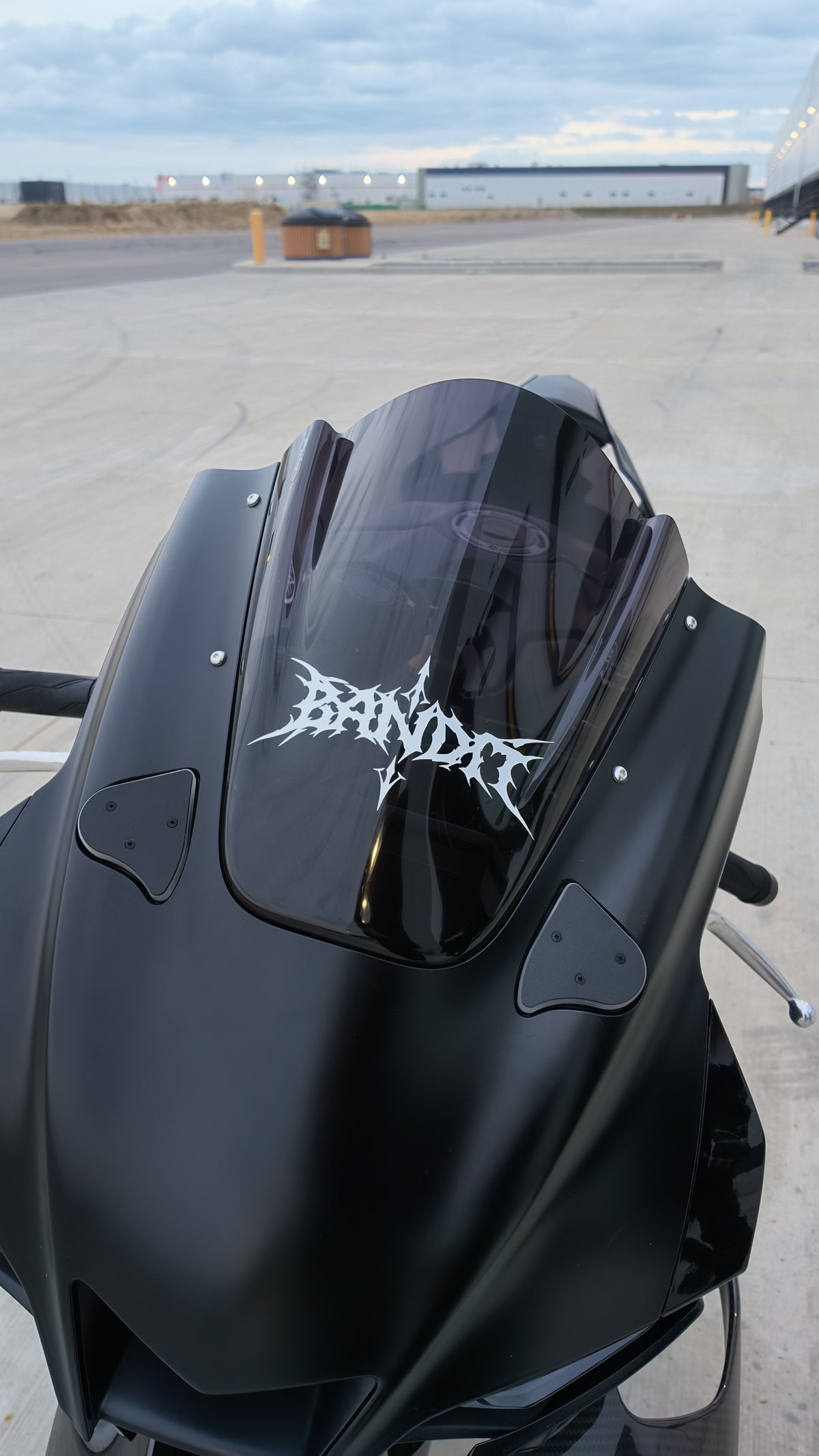 "BANDIT" VINYL