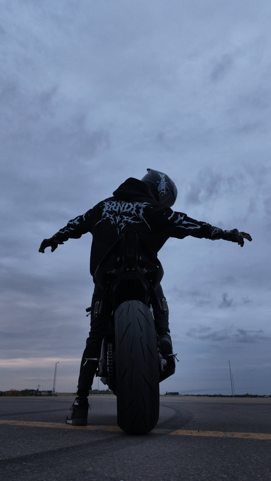 "HEIST" HOODIE